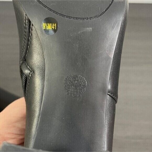 Vince Camuto Coorin Black Leather Ankle Boots 9.5 Gold Zip Block Heel Timeless - Picture 9 of 12